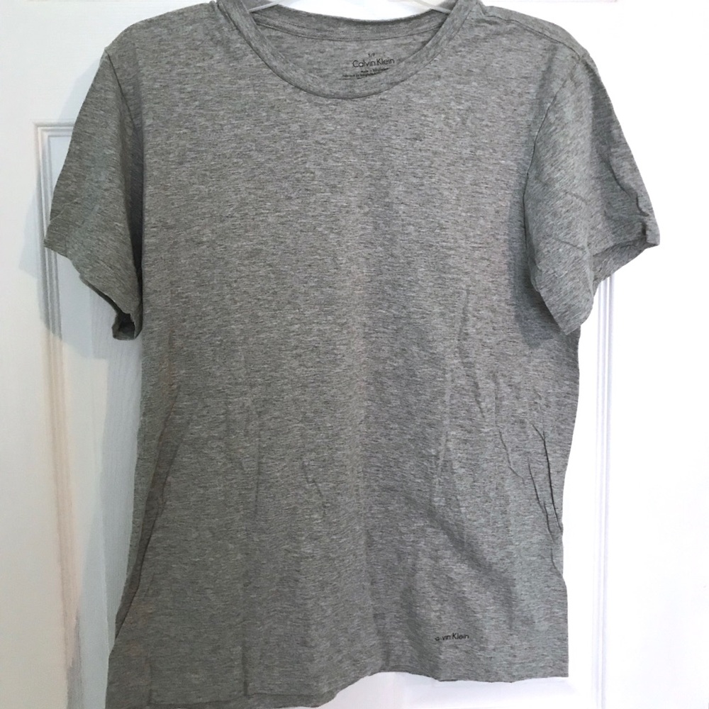 Calvin Klein t